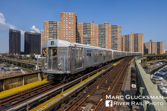 MTA NYCT Subway/NYTM R-32 3888, W 8 Street-Aquarium, Brooklyn, New York