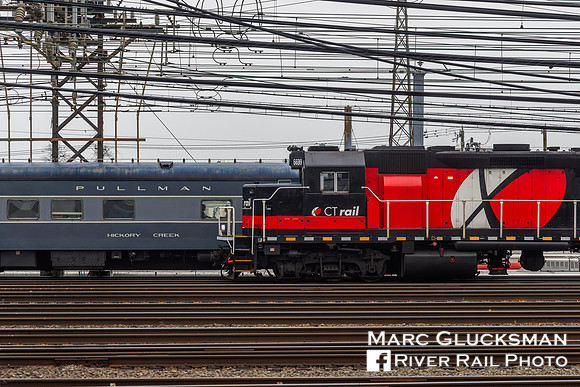 MNR Employee Holiday Train, URHS Hickory Creek & CTDX 6699, Stamford, CT