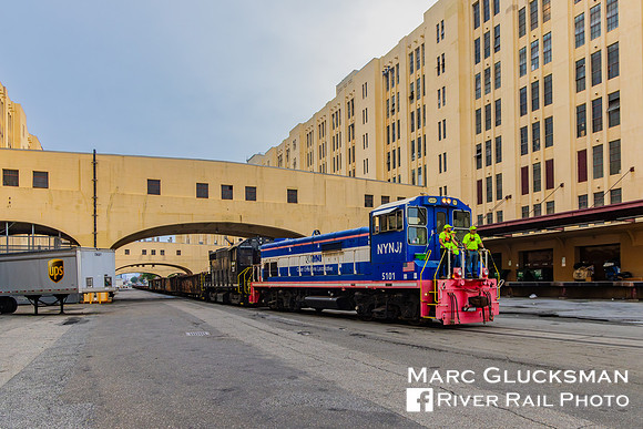 NJYNJ Rail, NYNJ 5101 and KLWX 253, Brooklyn Army Terminal, Brooklyn, New York