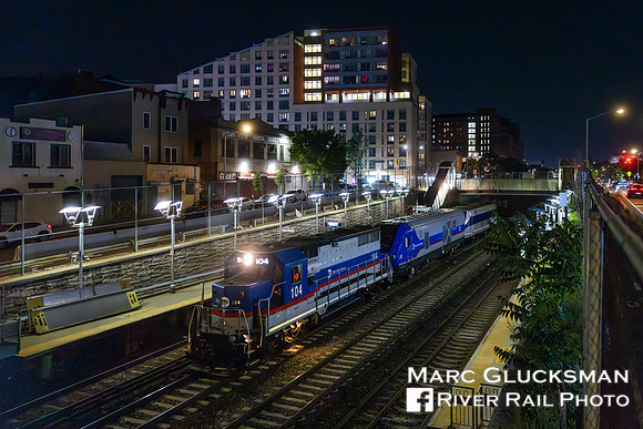 MTA Metro-North Railroad, PMMO, MNCW 104 301 203, Tremont Station, Bronx, New York