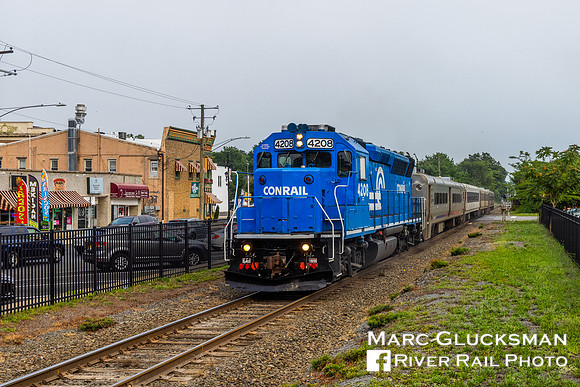 NJT Atlantic City Line, NJTR 4208, Hammonton, New Jersey