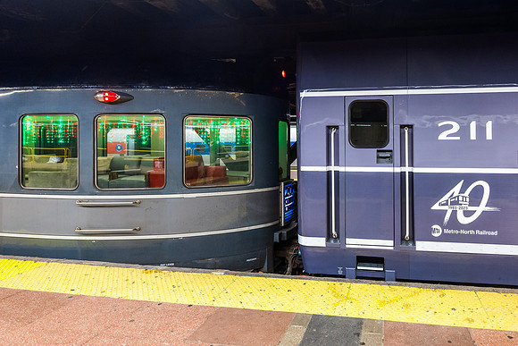 MTA Metro-North Railroad, MNR Holiday Train, Grand Central Terminal, MNCW 211-Hickory Creek