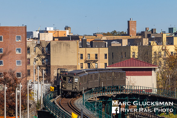 MTA NYCT Subway/NYTM Lo-V, near Unionport Yard, Bronx, New York