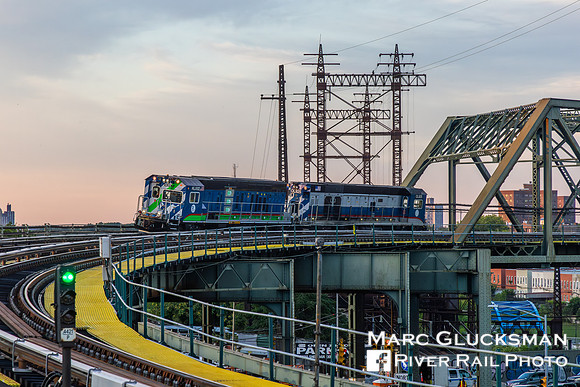 MTA NYCT Subway, R-156 OL925 R-255 HL002, Whitlock Avenue, Bronx, NY