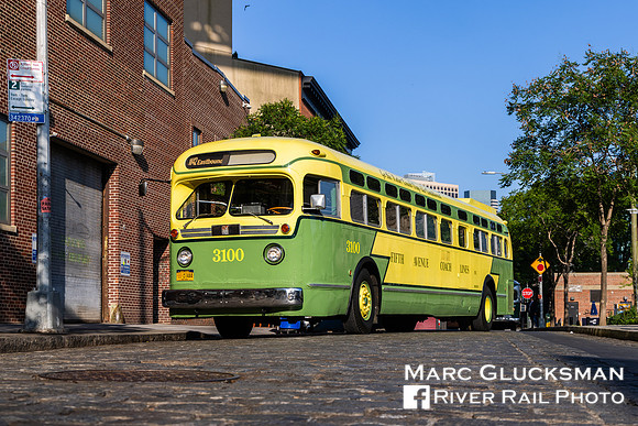 New York Transit Museum Bus Collection, Bus Festival, Brooklyn Bridge